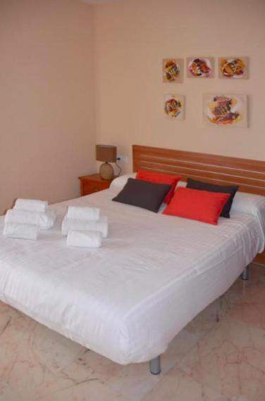 Casa Patio Las Palmeras Cordoba Con Piscina Luaran gambar